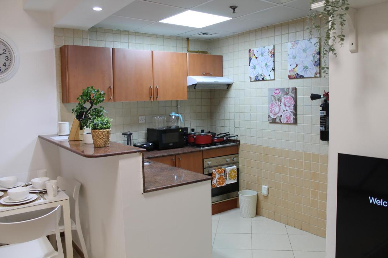 Newly Furnished Cozy 1 Bedroom Apartment Close To Jbr Beach And Metro ドバイ エクステリア 写真