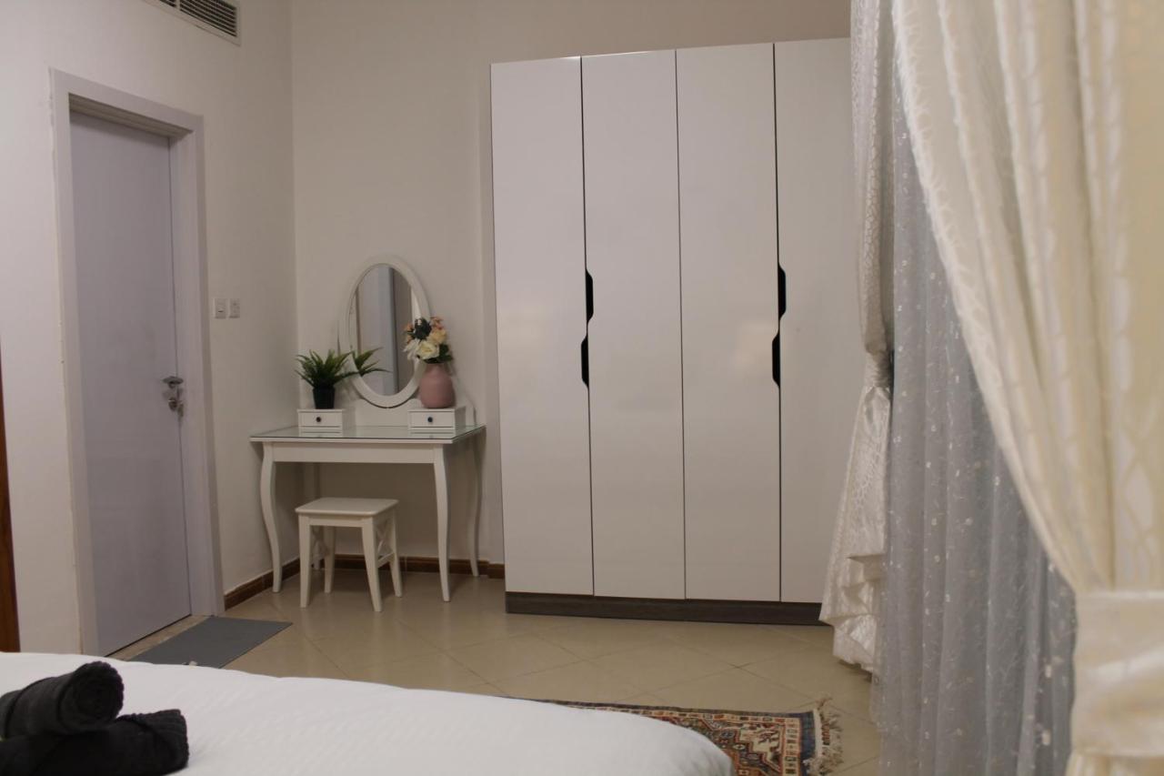 Newly Furnished Cozy 1 Bedroom Apartment Close To Jbr Beach And Metro ドバイ エクステリア 写真