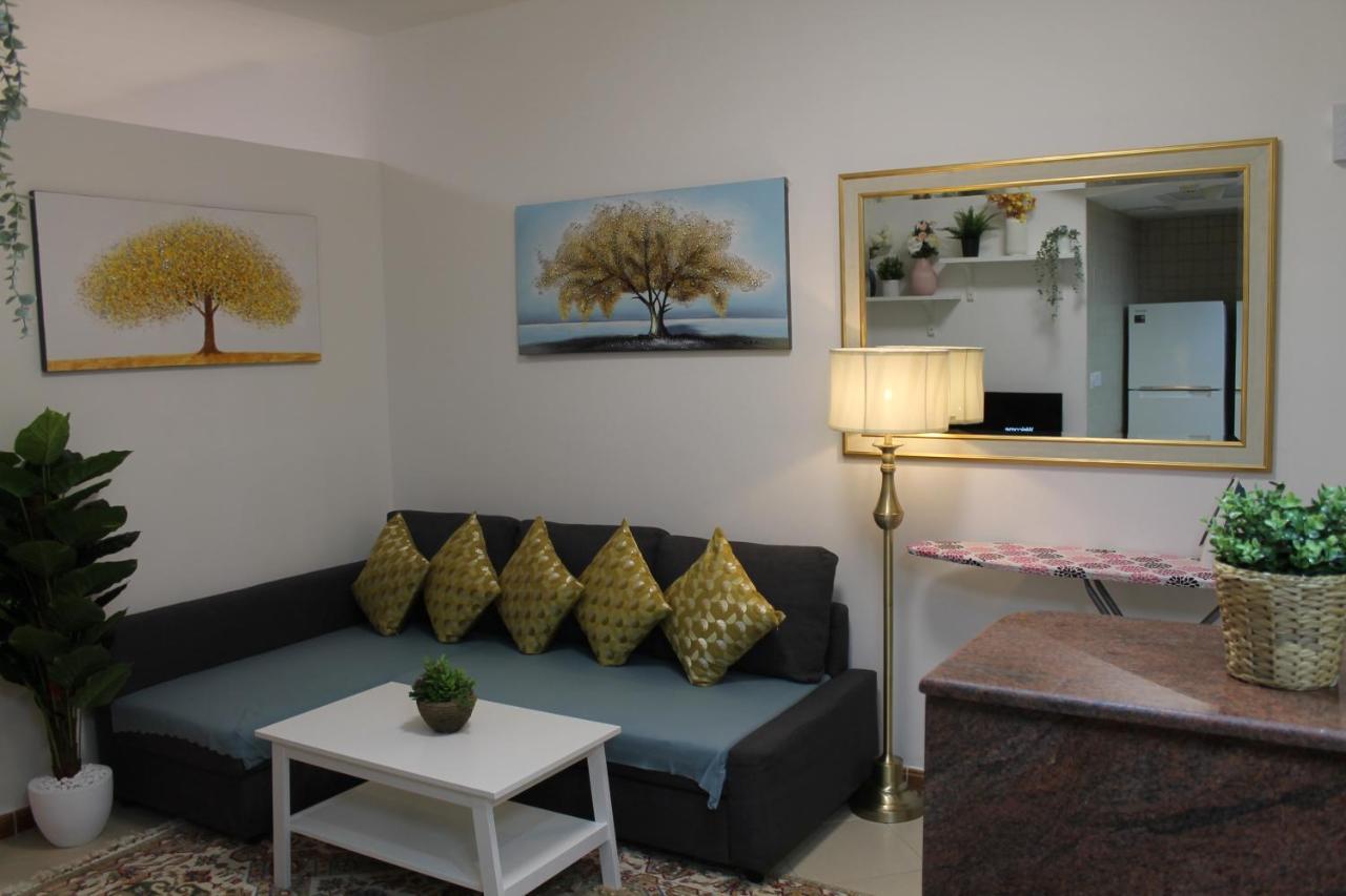 Newly Furnished Cozy 1 Bedroom Apartment Close To Jbr Beach And Metro ドバイ エクステリア 写真