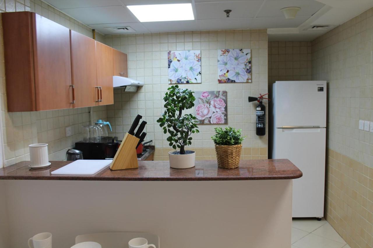 Newly Furnished Cozy 1 Bedroom Apartment Close To Jbr Beach And Metro ドバイ エクステリア 写真