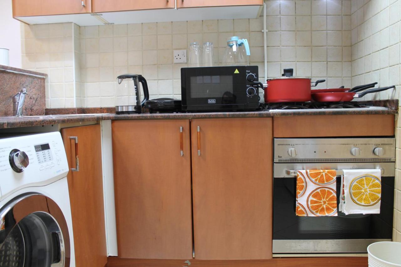 Newly Furnished Cozy 1 Bedroom Apartment Close To Jbr Beach And Metro ドバイ エクステリア 写真