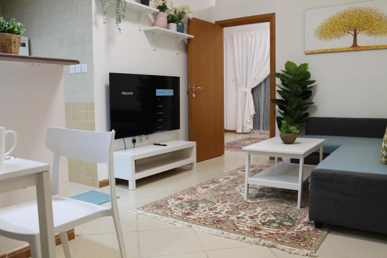 Newly Furnished Cozy 1 Bedroom Apartment Close To Jbr Beach And Metro ドバイ エクステリア 写真